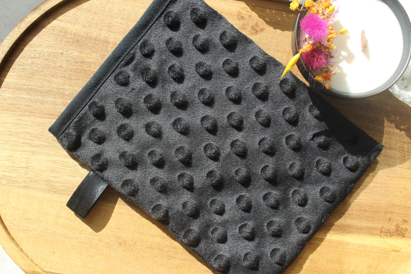 Gant démaquillant noir