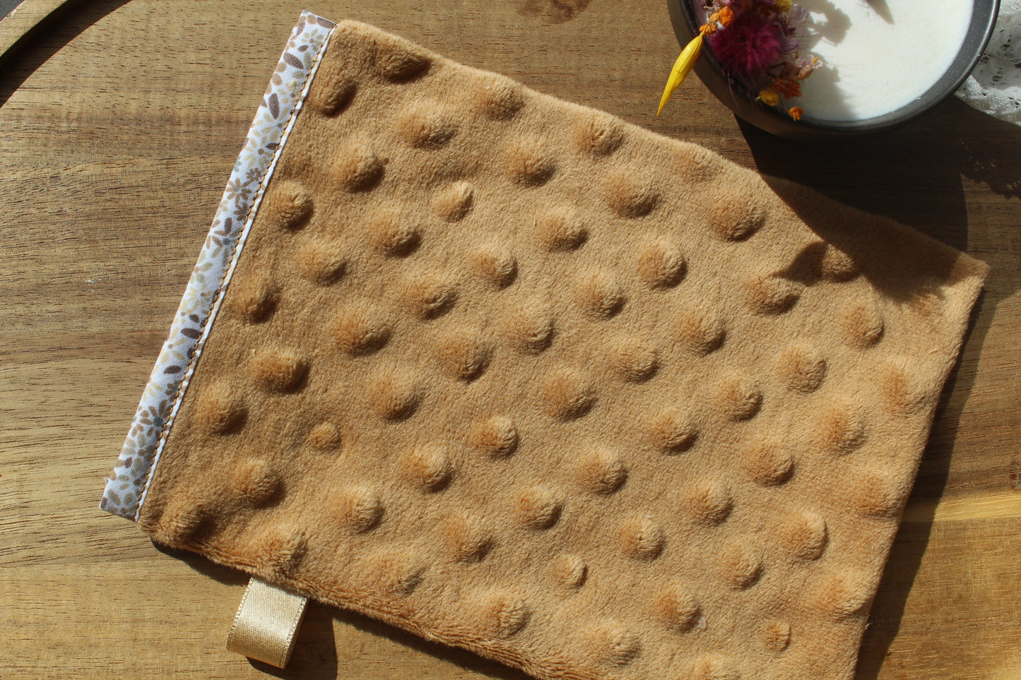 Gant démaquillant automne