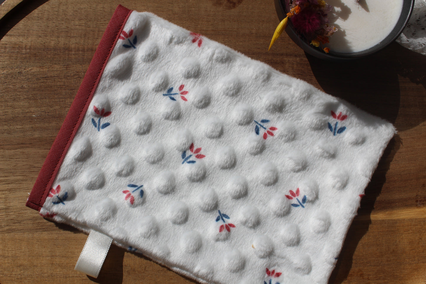 Gant démaquillant fleurs